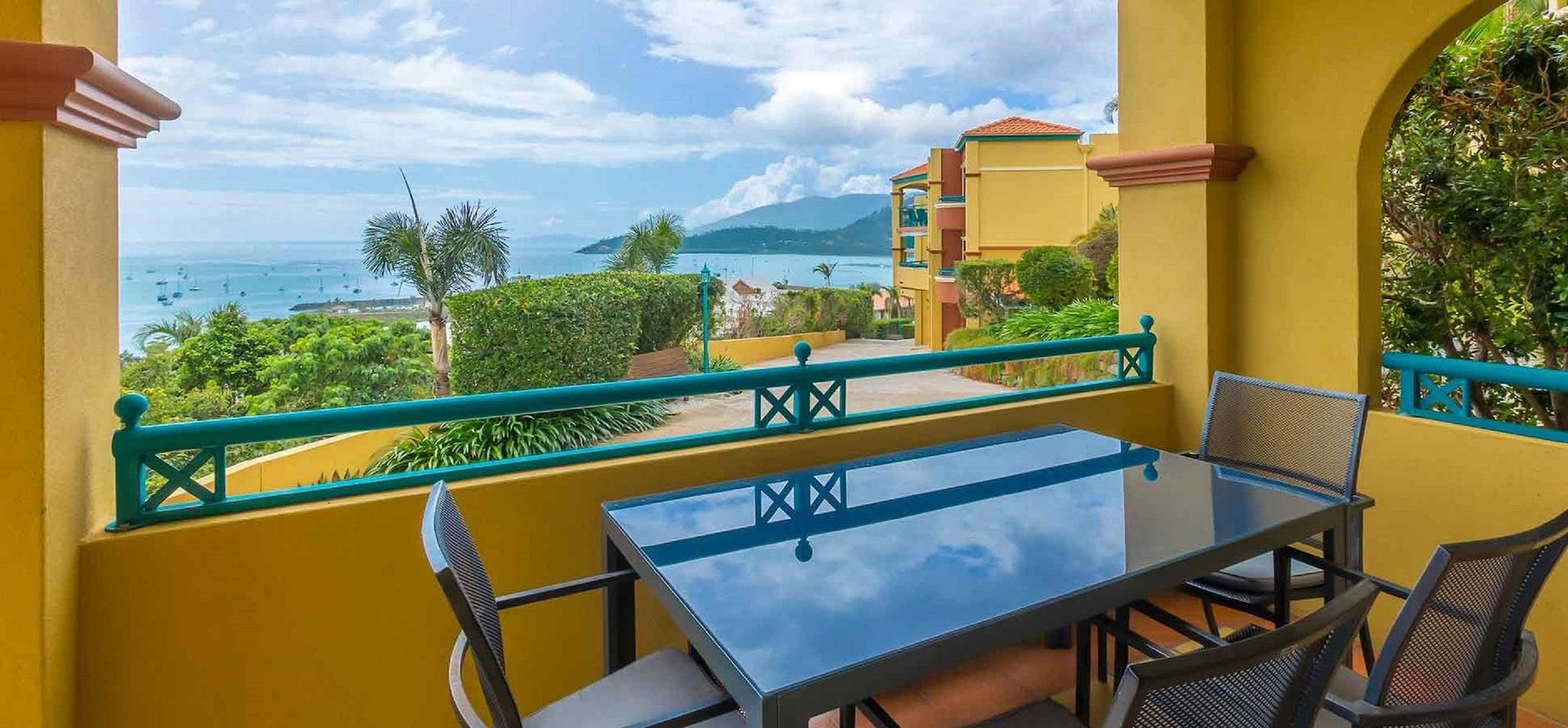 Toscana Village Resort Airlie Beach Exterior photo